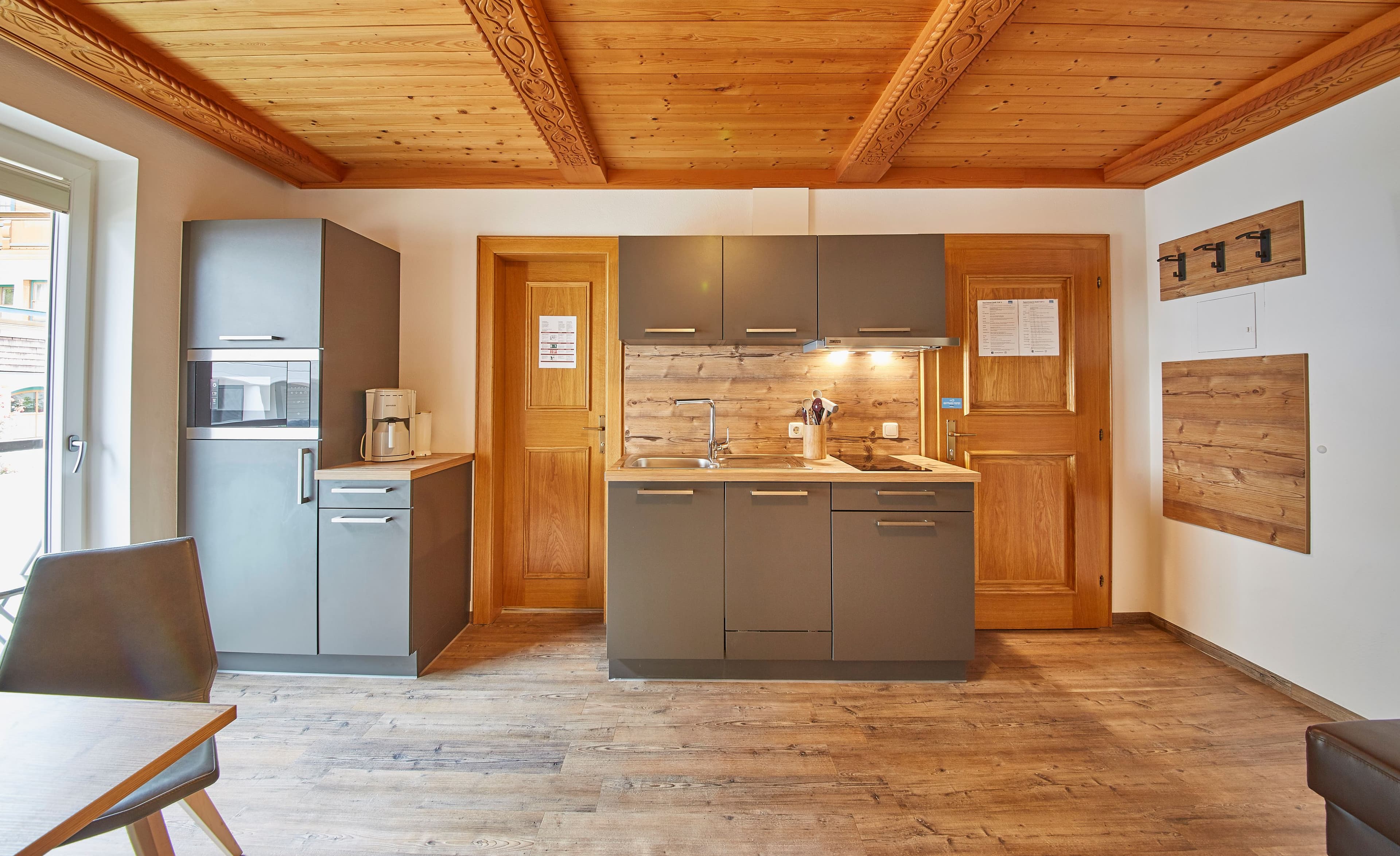 Delfi Ski & Bike Apartments Top 3 - Image 2