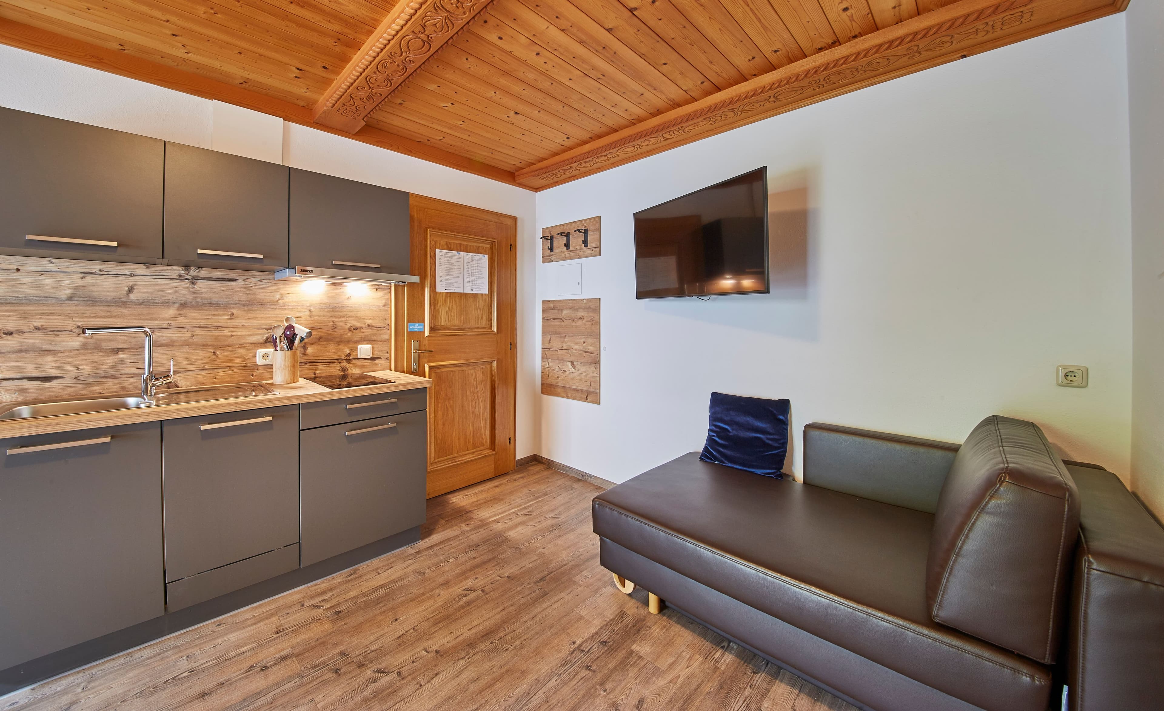 Delfi Ski & Bike Apartments Top 3